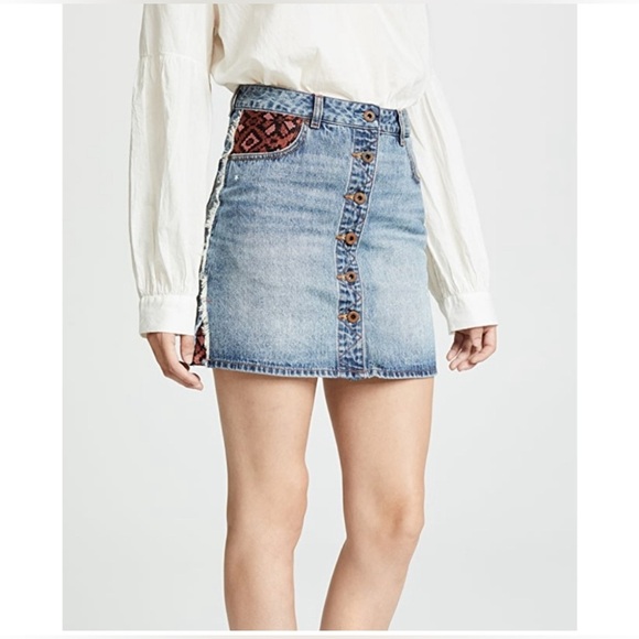 Scotch & Soda Spicy Sunday Button Down Denim Skirt. - Picture 3 of 7